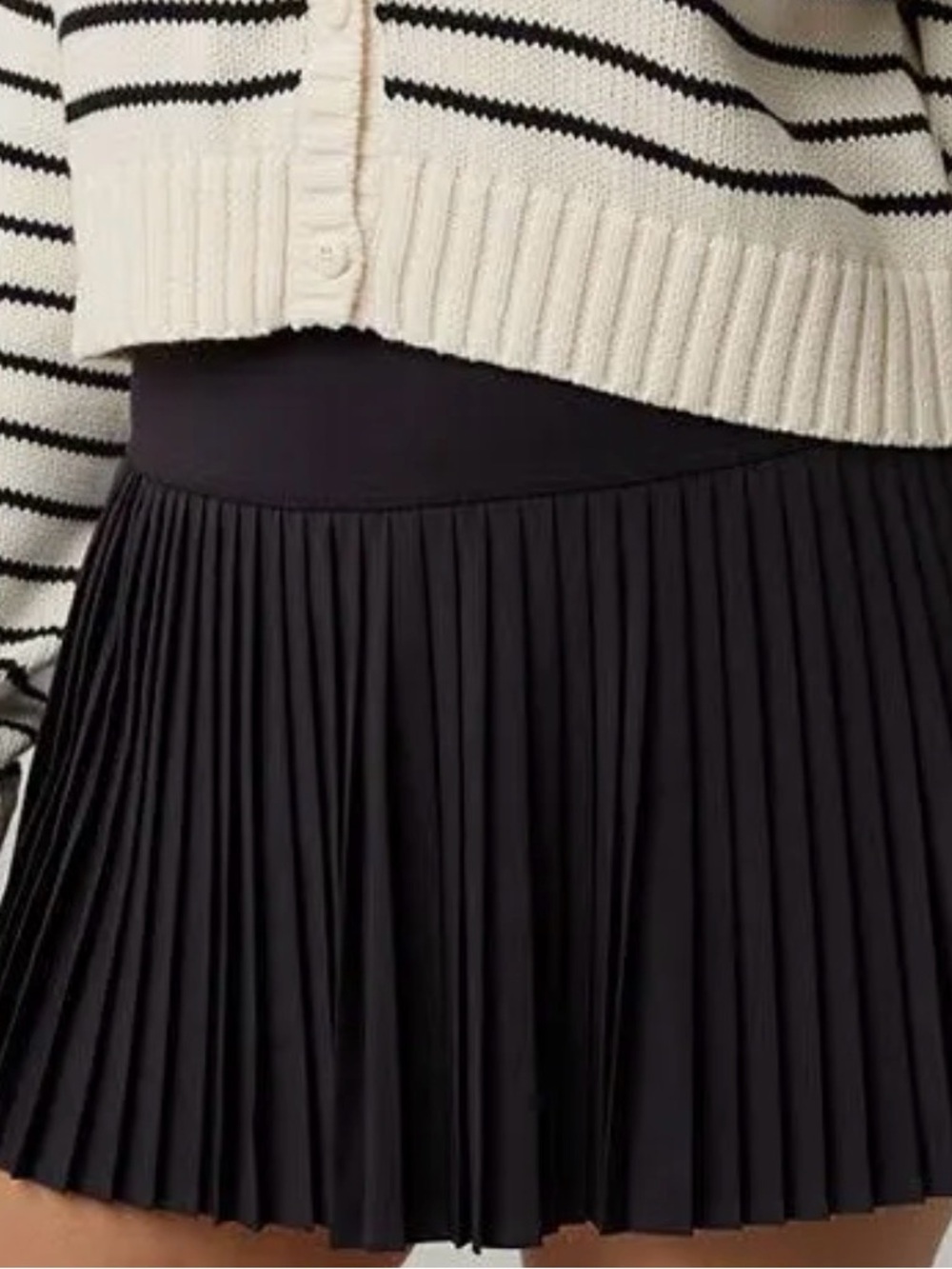 Aerie Black Pleated Mini skort